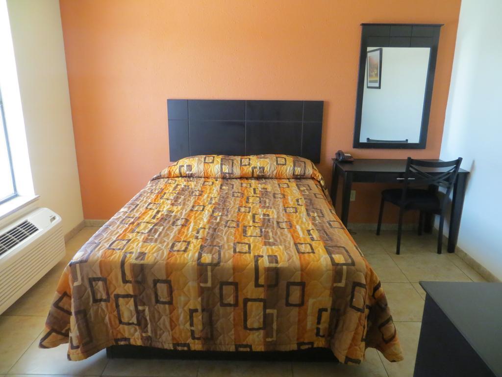 Bayshore Motel La Porte Room photo